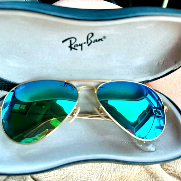 Men’s/Unisex Ray-Ban Blue/Gold Aviator Sunglasses - Picture 1 of 3